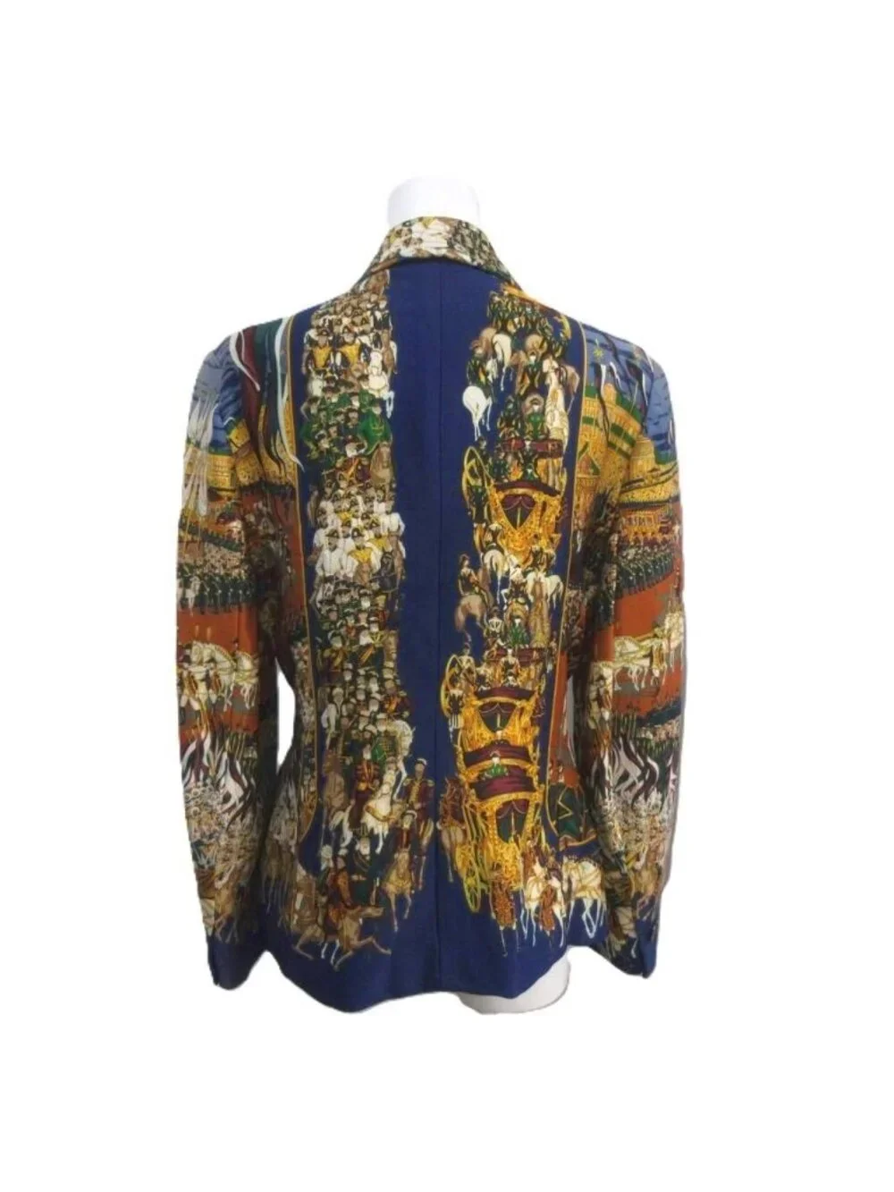 Hermes Vintage Tailored Jacket Scarf Pattern Grand Cortege a Moscou Fully Lined